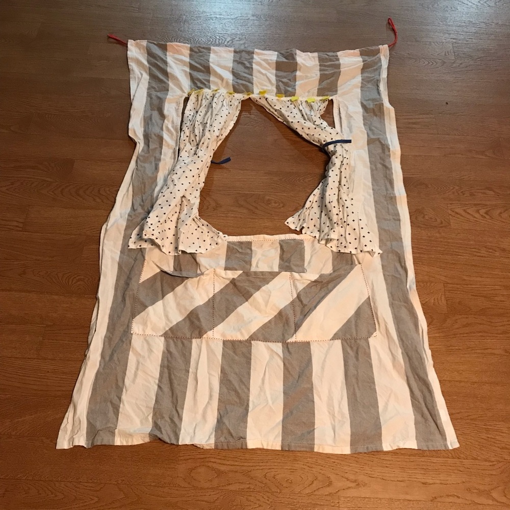 Crate&Barrel White and Gray Puppet Theater